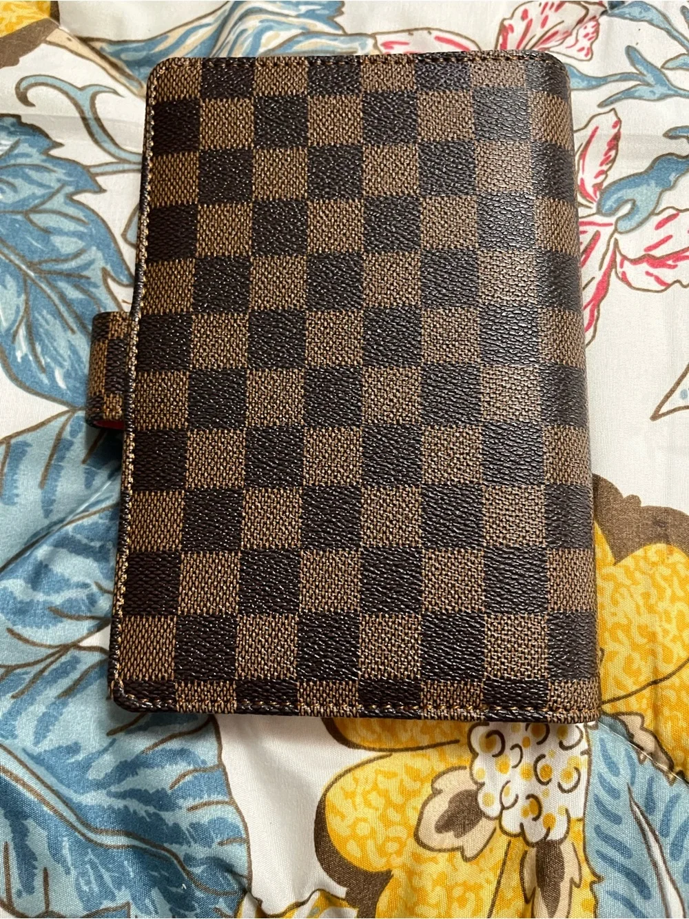The Unbranded Brand brown checkered
